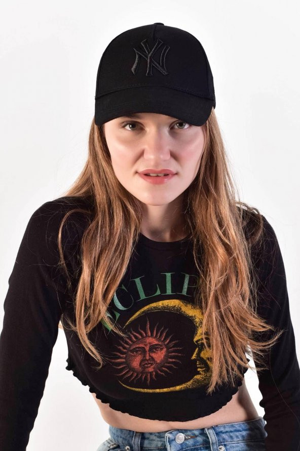 SUVE NY NAKIŞLI KADIN KEP SİYAH ürün görseli 1