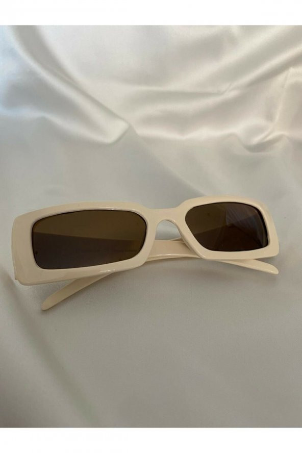 Vintage Model Baklava Desen Detaylı Krem Unisex Güneş Gözlüğü ürün görseli 1