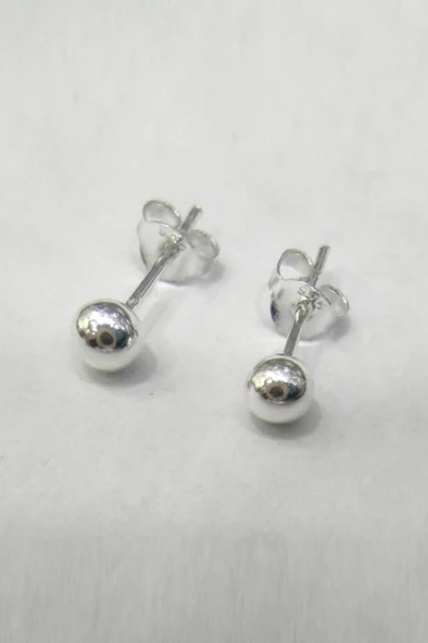 4 mm Gümüş Top Küpe ürün görseli 1