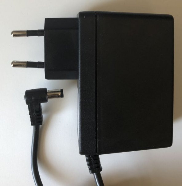 KOZMOS PSA-230S / 9V  500MA Boss Pedallar için Adaptör ürün görseli 1