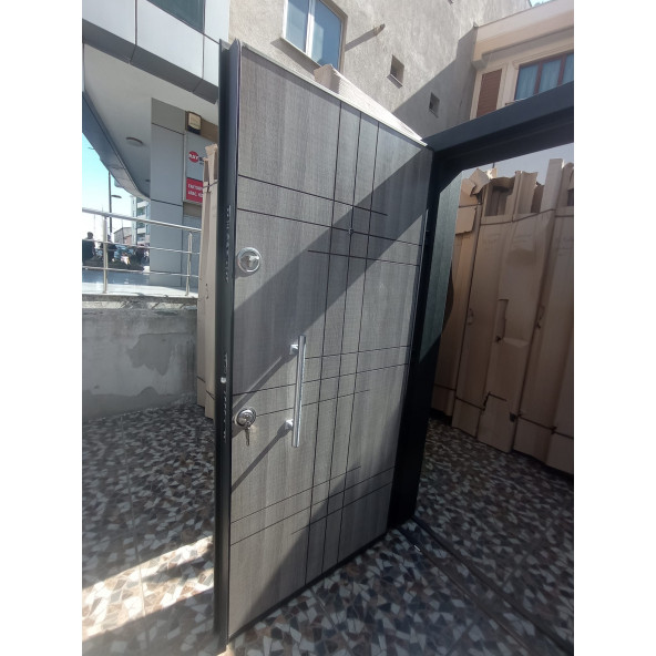 11532 Çelik Kapı, Ahşap Desenli Çelik Kapı Modelleri Sağ Açılım Çelik Kapı - Resim 7