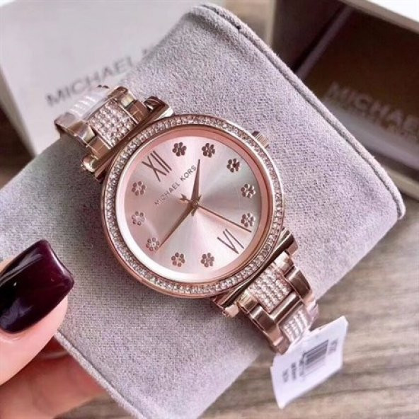 Michael Kors MK3882 Bayan Kol Saati - Resim 3