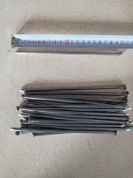 3 KG 20 CM LİK İNŞAAT ÇİVİSİ ürün görseli 1