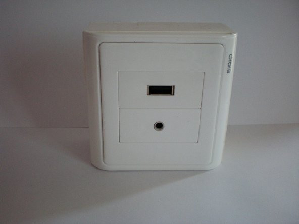 Sıva Üstü USB2.0+Audio Duvar Prizi - Resim 2