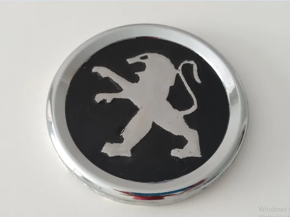 PEUGEOT ARMASI 8,5x8,5cm ÜNİVERSAL - PEUGEOT PANJUR BAGAJ ARMASI, PEUGEOT LOGOSU ürün görseli 1