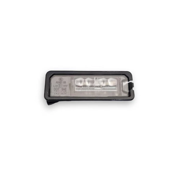 VW Golf 7 2013-2017 Arka Plaka Aydınlatma Lambası LED 1K8943021C ürün görseli 1