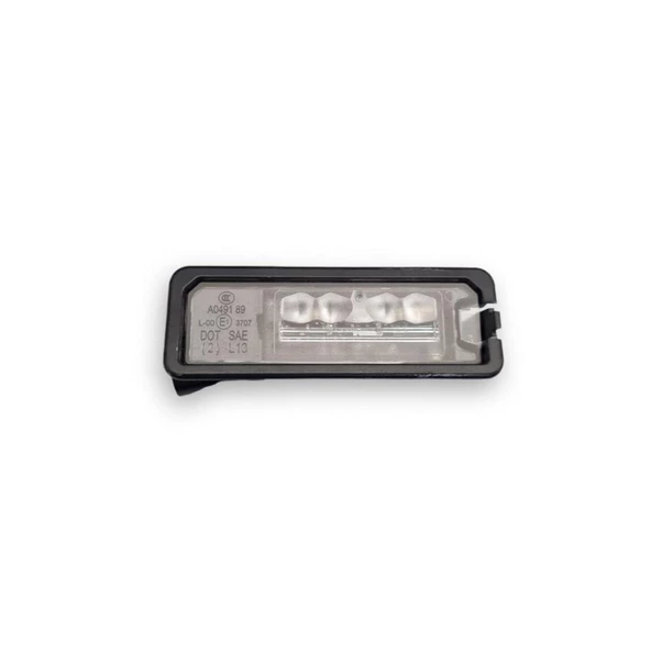 VW Passat B7 Sedan 11-14 Arka Plaka Aydınlatma Lambası LED 1K8943021C ürün görseli 1