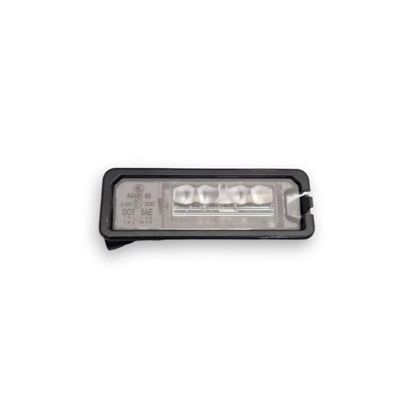 VW Passat B8 Sedan 15-19 Arka Plaka Aydınlatma Lambası LED 1K8943021D ürün görseli 1