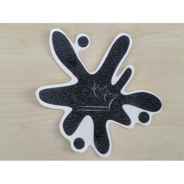 ÇAMUR LEKESİ KRAL TAÇLI STİCKER Siyah 15x14cm - KRAL TACI STİCKER, ÇAMUR ETİKETİ, ÇAMUR ÇIKARTMASI ürün görseli 1