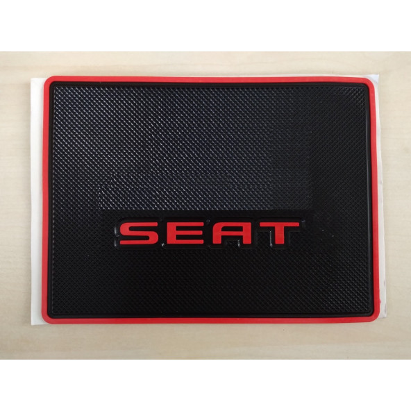 SEAT LOGOLU KAYDIRMAZ TORPİDO PEDİ - GÖĞÜS ÜSTÜ KAYDIRMAZ PED (SEAT LOGOSU, SEAT ARMASI) ürün görseli 1