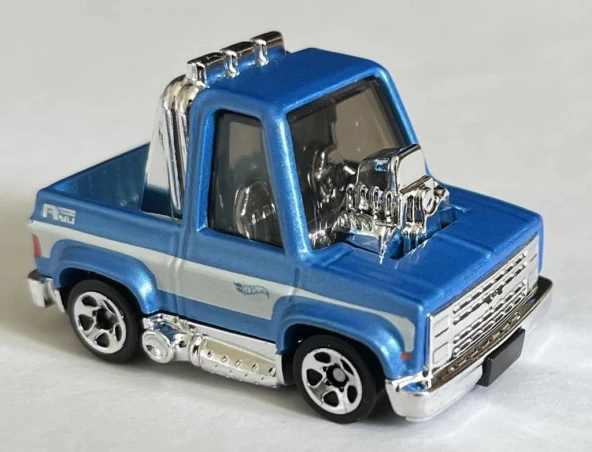 Hot Wheels Tekli Arabalar TOON'D 83 CHEVY SİLVERADO HCT26 - Resim 3