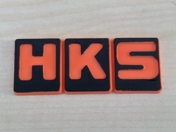 HKS YAZISI 6x2,5cm KABARTMA SPORT ARMA SİYAH (HKS ARMASI) HKS LOGOSU ürün görseli 1