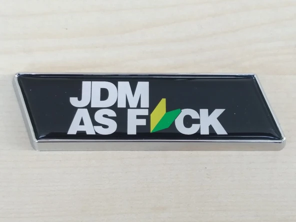 JDM ARMASI 10x3cm KÖŞELİ SPORT ARMA PARLAK ÇERÇEVE (JDM LOGOSU) JDM YAZISI - ÇAMURLUK ve BAGAJ ARMASI ürün görseli 1