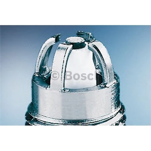 Bosch 0242240590 Buji Fgr6hqe Passat 2.8 V6-Golfv-Jettaııı-Par9-R19-Mgn-Clıo-Palıo-Marea-106-206-Corsa-Astra-Vectra ürün görseli 1