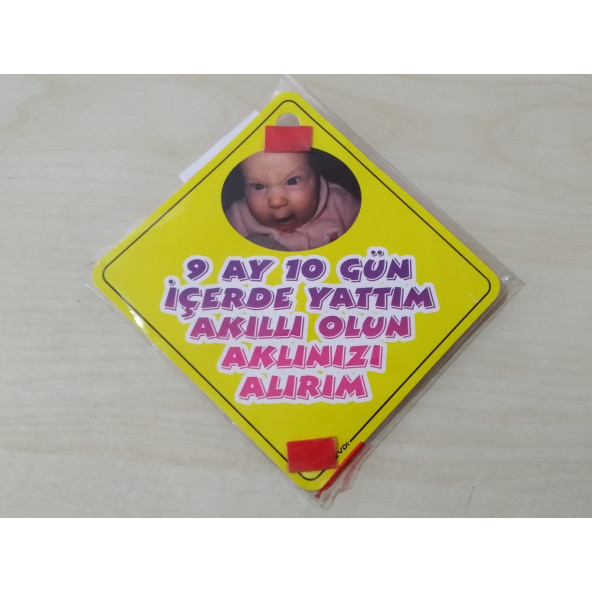 CAM İÇİ SARI DEKOR PLAKA KARE 9 AY İÇERDE YATTIM AKILLI OLUN (11x11cm) YAPIŞTIRMALI (Dekor Levha) SARI PLAKA ürün görseli 1