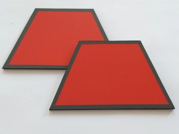 ARKA KASA REFLEKTÖRÜ 15x8x9,5cm (2 ADET) DİKDÖRTGEN YAPIŞTIRMALI KIRMIZI, KEDİGÖZÜ ürün görseli 1