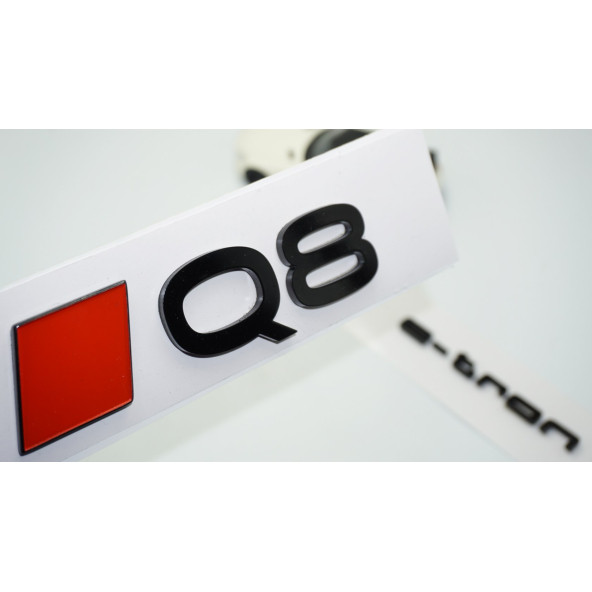 DK Tuning Q8 e-tron Yeni Nesil Bagaj Siyah Yazı Logo Audi İle Uyumlu ürün görseli 1