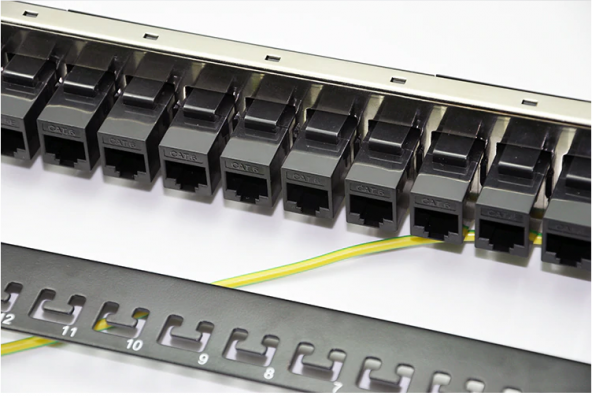 Cat. 6 24 Port Dişi - Dişi Modüler Patch Panel ürün görseli 1