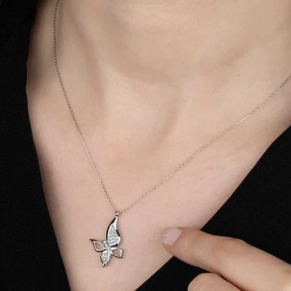 Swarovski Taşlı Gümüş Kelebek Bayan Kolye ürün görseli 1