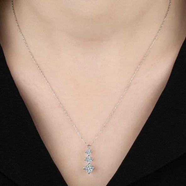 Swarovski Taşlı Gümüş Üçtaş Tektaş Bayan Kolye - Resim 2