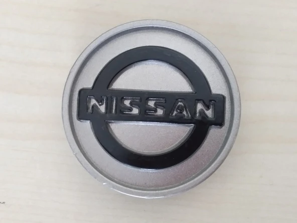 NİSSAN YUVARLAK ARMA 6cm KABARTMA SİYAH ÜNİVERSAL- NİSSAN logosu, NİSSAN arması ürün görseli 1