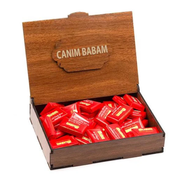 Sevdiklerinize Özel Ahşap Hediye Kutusunda 40 Adet Napoliten Çikolata ( Canım Babam Yazılı ) ürün görseli 1
