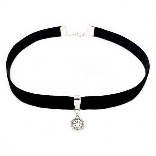 Siyah Renk Kadife Kadın Yonca Choker Kolye ürün görseli 1