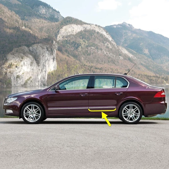 Skoda Superb 2 2009-2013 Sol Arka Kapı Krom Çıtası 3T0853753 ürün görseli 1