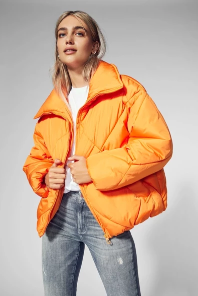ONLY Bayan Oversize Şişme Mont 15242558 ürün görseli 1