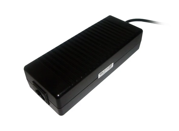 RETRO Toshiba 19V 6.3A 120W Geniş Uç Notebook Adaptör RPA-AC071 ürün görseli 1