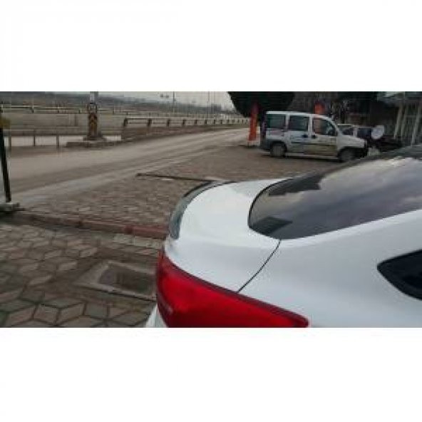 Ford Focus (12-18) 3, 3.5, 4 Sedan Kasa Bagaj Üstü Spoiler ürün görseli 1