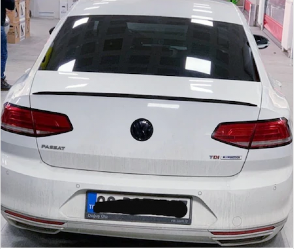Volkswagen Passat B7 / B8 / 8.5 Bagaj Üstü Spoiler Piano Black ürün görseli 1