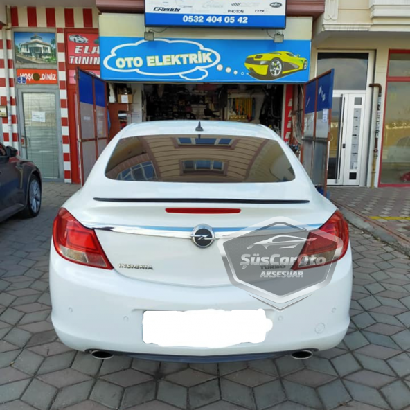 Opel İnsignia A 08-17 Bagaj Üstü Spoiler Bagaj Çıtası Piano Black Parlak Siyah ürün görseli 1