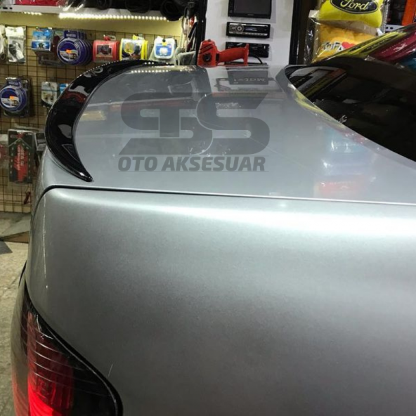 Nissan Primera Bagaj Üstü Slim Spoiler Piano Black Parlak Siyah ürün görseli 1