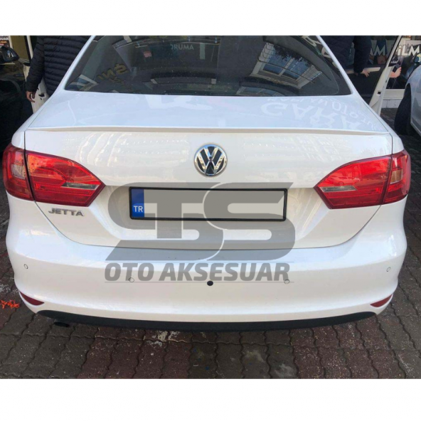 Wv Jetta Mk6 Bagaj Üstü Slim Spoiler Piano Black Parlak Beyaz ürün görseli 1