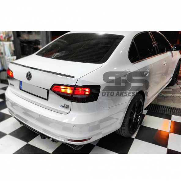 Sts Oto Aksesuar Vw Jetta Mk6 Bagaj Üstü Spoiler Bagaj Çıtası Piano Black 2010-2017 ürün görseli 1