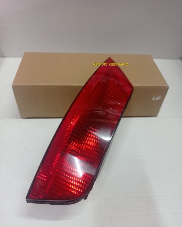 Ford Kuga Arka Lens Reflektör Sis Lambası Sol Kırmızı 2013-2018 ürün görseli 1