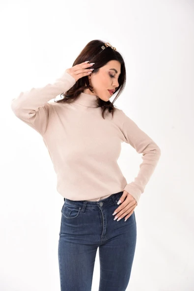 Kadın Balıkçı Yaka Boğazlı Slim Fit Kazak Bej ürün görseli 1