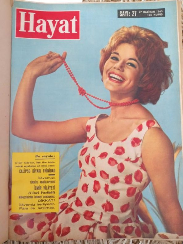 HAYAT HAFTALIK MECMUA 1963   /    Sayı: 27 ( 27 HAZİRAN  1963 ) SAYI:52     ( 19  ARALIK  1963  )   SIRALI  26   Mecmua  * TÜM EKLERİ İÇLERİNDEDİR. ürün görseli 1
