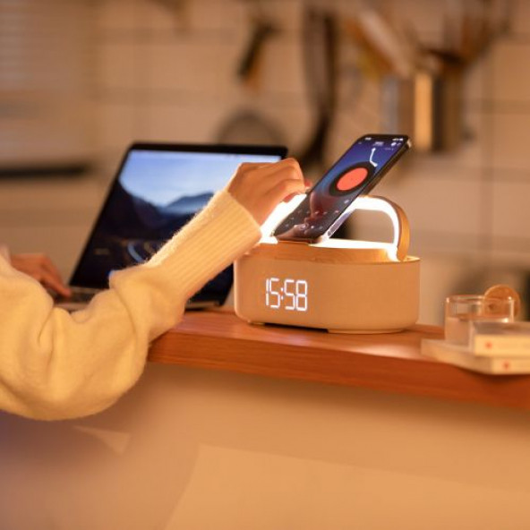 Stobom Keyif Taşınabilir Bluetooth Hoparlör Saat Wireless Şarj Cihazı ürün görseli 1