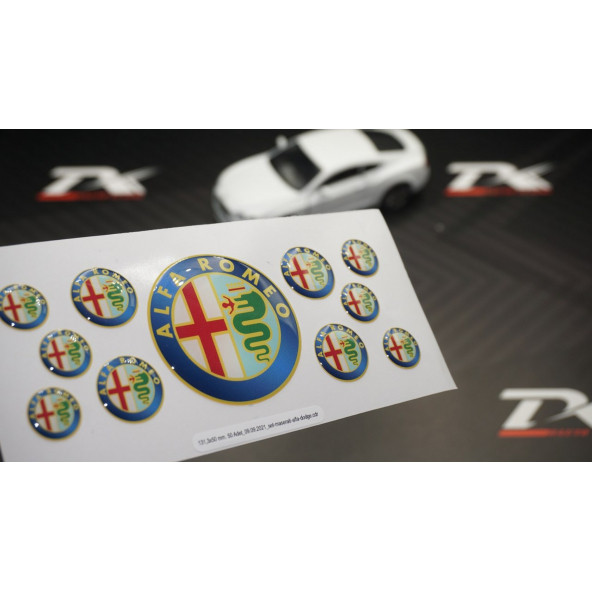Alfa Romeo Logo 3M 3D Damla Silikon Torpido Bagaj Çamurluk Logo Amblem Arma Seti ürün görseli 1