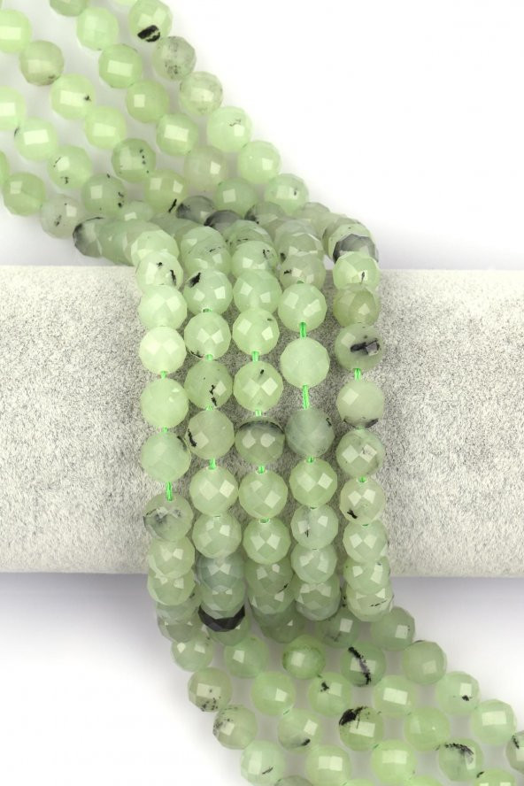 Prehnite Doğal Taş Dizi 8 mm Fasetli Küre Kesim ürün görseli 1
