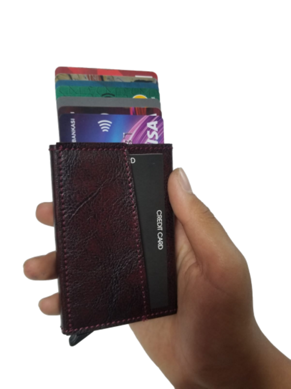 Minimalist Secrid Otomatik Mekanizmalı Metal RFID Engelleyici Kartlık ürün görseli 1