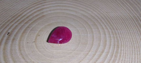 Yakut Taşı Faset Kesim (yüzük, kolye ucu vb yapımına uygun) (Ortalama 3 karat) ürün görseli 1