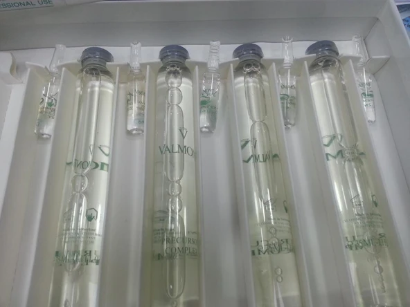 Valmont Neck And Decollete Rejuvenating Mask 5x32 ml ürün görseli 1