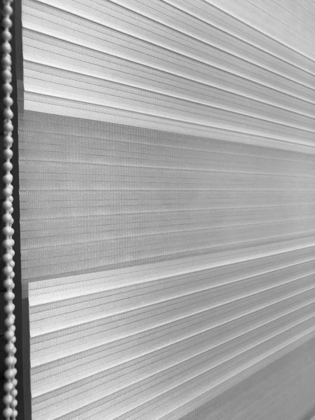 StorBurada Beyaz Pliseli Zebra Stor Güneşlik Perde Sert Plastik Kasalı STB480-PD  Beyaz 190 x 200 ürün görseli 1