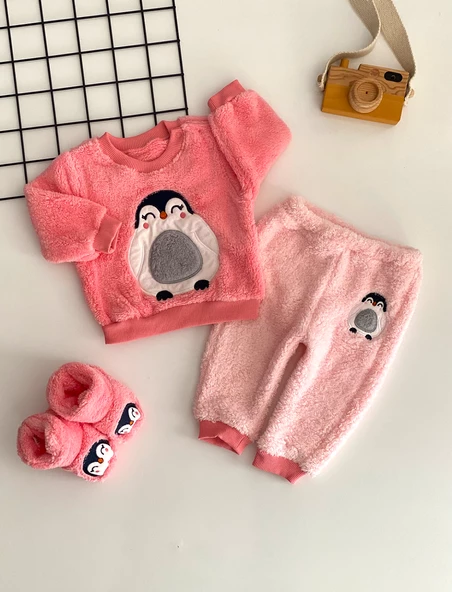 Neşeli Bebekler Penguen Nakışlı Desen Panduflu Welsoft Kumaş Takım Pembe ürün görseli 1