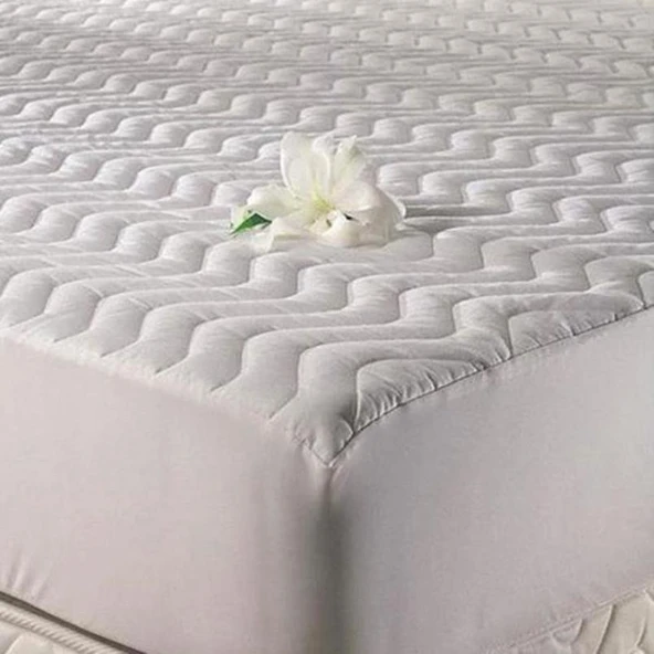 Mandaş Kapitone Fitted Sıvı Geçirmez Bebek Alezi (70x140) ürün görseli 1
