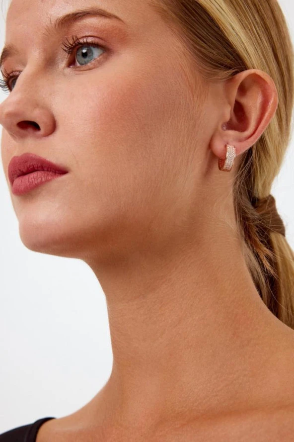 Rose Gold Renk Yuvarlak Taşlı Model Gümüş Küpe ürün görseli 1