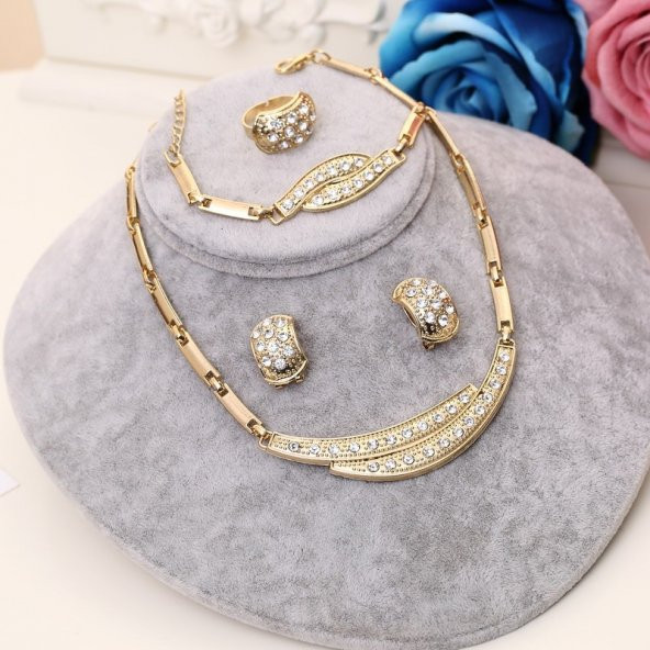 Worldshop MODA KOLYE KÜPE BİLEKLİK YÜZÜK TAKI SETİ, AHŞAP KUTU İÇERİSİNDE ürün görseli 1